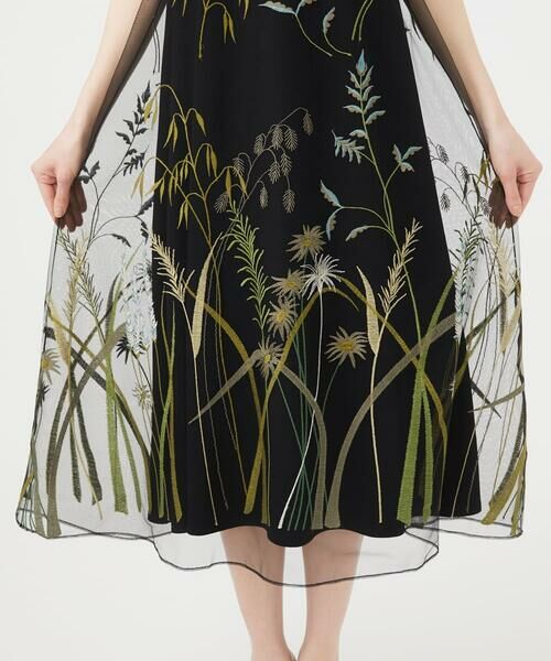 Sybilla / シビラ ドレス | リーフチュール刺繍ドレス | 詳細12