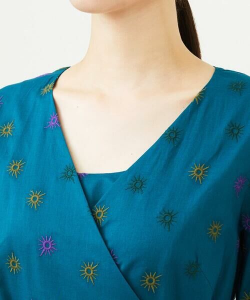 Sybilla / シビラ ロング・マキシ丈ワンピース | アスタリスク刺繍ラップドレス | 詳細6