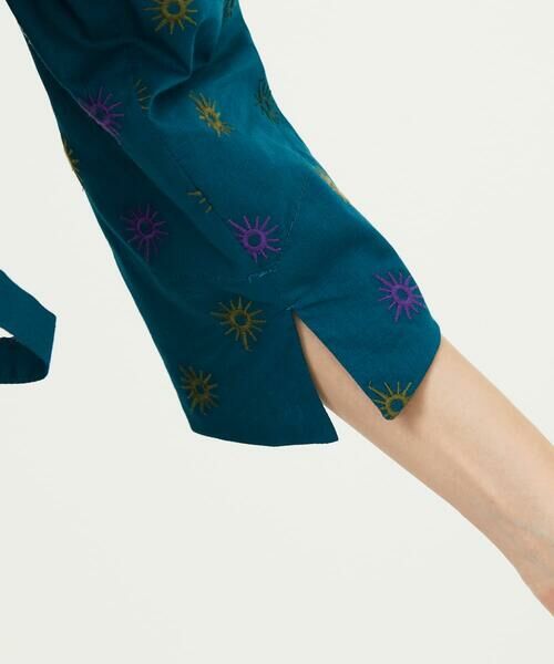 Sybilla / シビラ ロング・マキシ丈ワンピース | アスタリスク刺繍ラップドレス | 詳細8