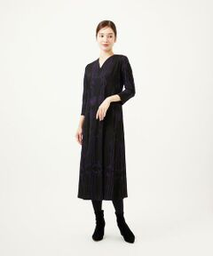 Sybilla / シビラ ロング・マキシ丈ワンピース | リーフ柄コード刺繍ジャージードレス