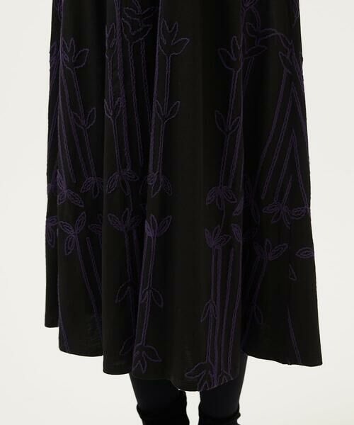 Sybilla / シビラ ロング・マキシ丈ワンピース | リーフ柄コード刺繍ジャージードレス | 詳細8