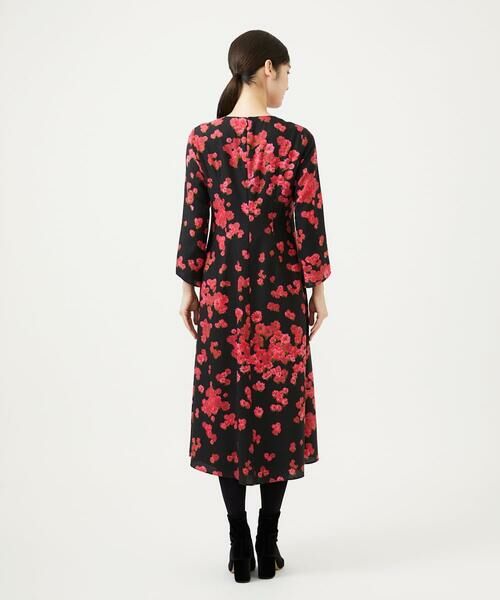 Sybilla / シビラ ロング・マキシ丈ワンピース | ピンクマーガレットプリントドレス | 詳細4