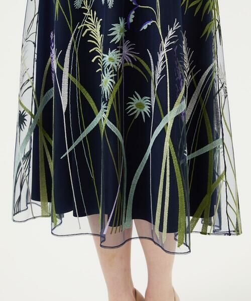 Sybilla / シビラ ドレス | リーフ刺繍チュールドレス | 詳細8