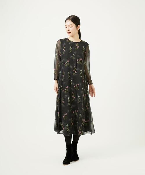 Sybilla / シビラ ロング・マキシ丈ワンピース | ドットフラワー刺繍ドレス | 詳細3