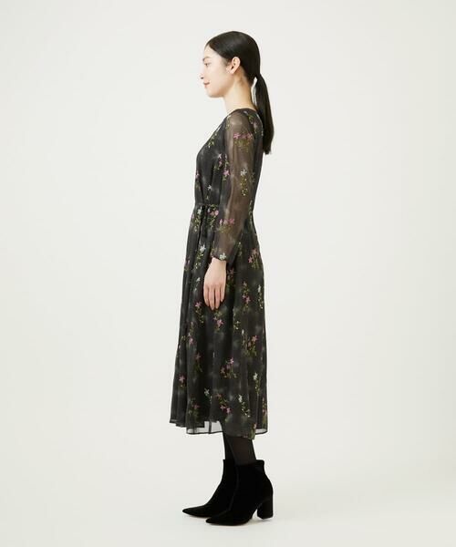 Sybilla / シビラ ロング・マキシ丈ワンピース | ドットフラワー刺繍ドレス | 詳細5