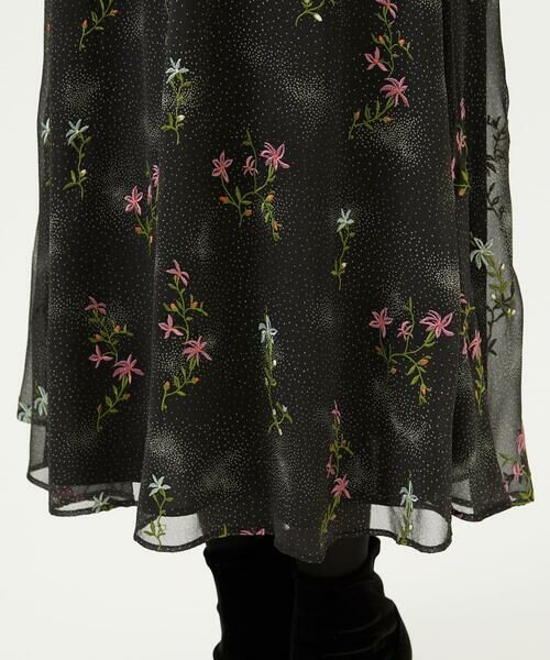 Sybilla / シビラ ロング・マキシ丈スカート | ドットフラワー刺繍スカート | 詳細12