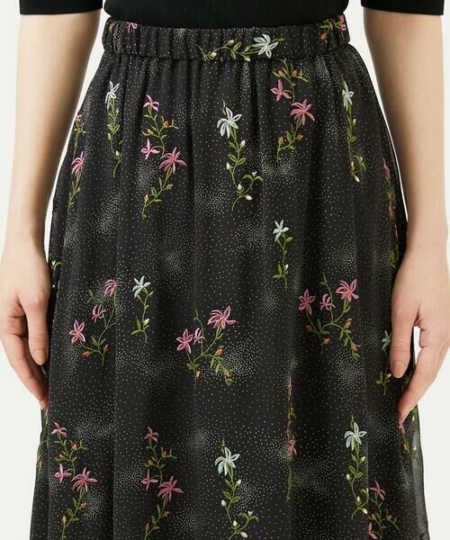 Sybilla / シビラ ロング・マキシ丈スカート | ドットフラワー刺繍スカート | 詳細9