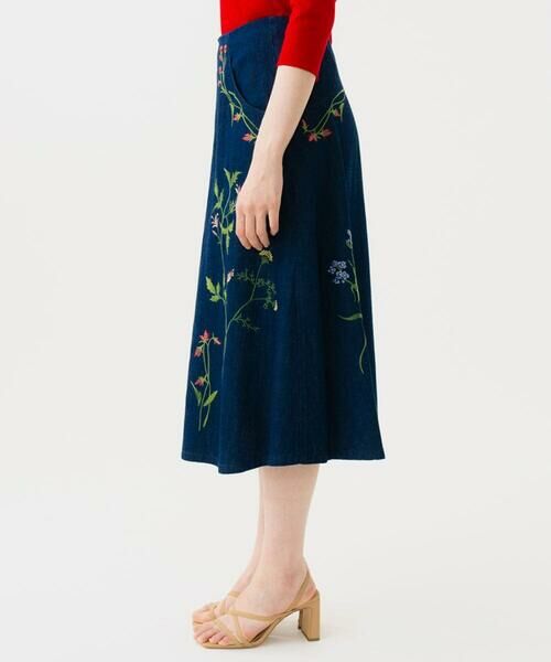 Sybilla / シビラ ロング・マキシ丈スカート | フラワー刺繍デニムスカート | 詳細2
