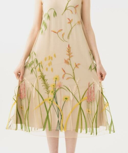 Sybilla / シビラ ドレス | リーフ刺繍チュールドレス | 詳細10