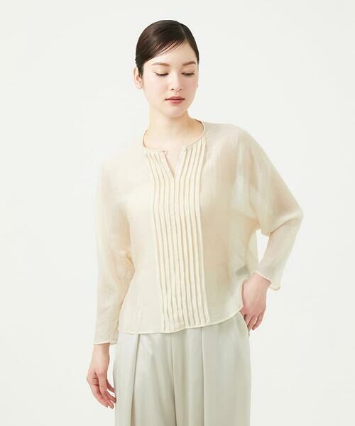 Sybilla / シビラ シャツ・ブラウス | ピンタックシアーブラウス（ライトベージュ）