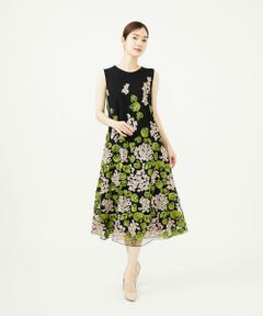 Sybilla / シビラ ドレス | アジサイ刺繍チュールドレス