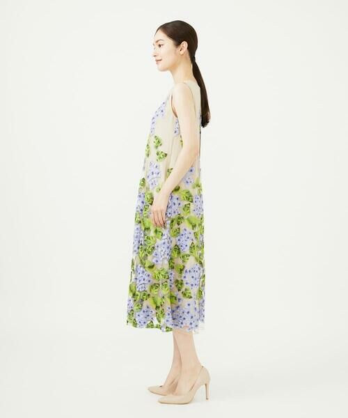 Sybilla / シビラ ドレス | アジサイ刺繍チュールドレス | 詳細3