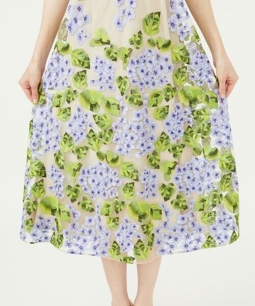 Sybilla / シビラ ドレス | アジサイ刺繍チュールドレス | 詳細9