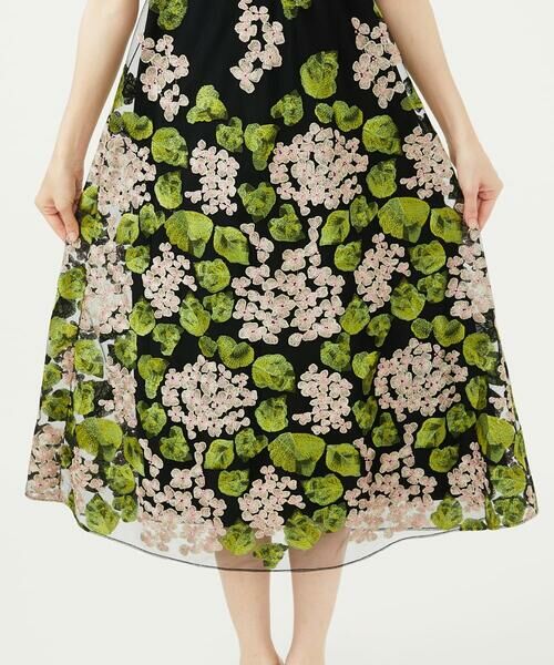 Sybilla / シビラ ドレス | アジサイ刺繍チュールドレス | 詳細12