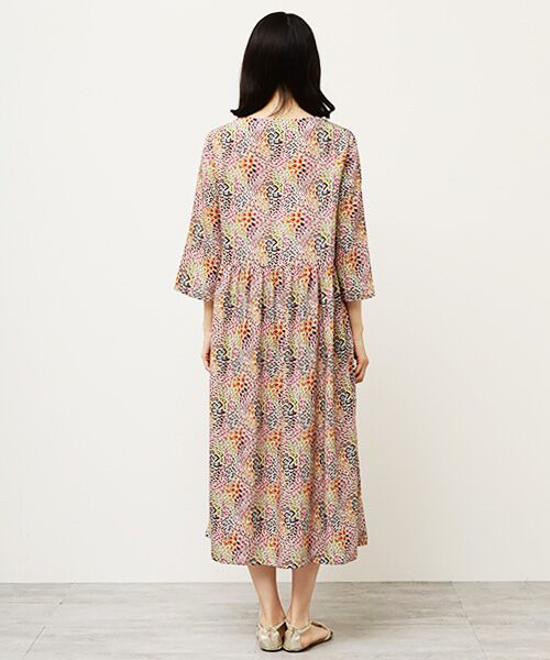 TABASA / タバサ ロング・マキシ丈ワンピース | レーヨンローン×モザイクプリントワンピース | 詳細7