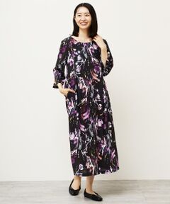 ❤　タバサ　ＴＡＢＡＳＡ ❤　未使用　ブルーの素敵なワンピース セール】 ドローイングフラワーワンピース （ロング・マキシ丈