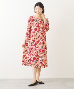 TABASA / タバサ ロング・マキシ丈ワンピース | スムース×レトロフラワープリントワンピース