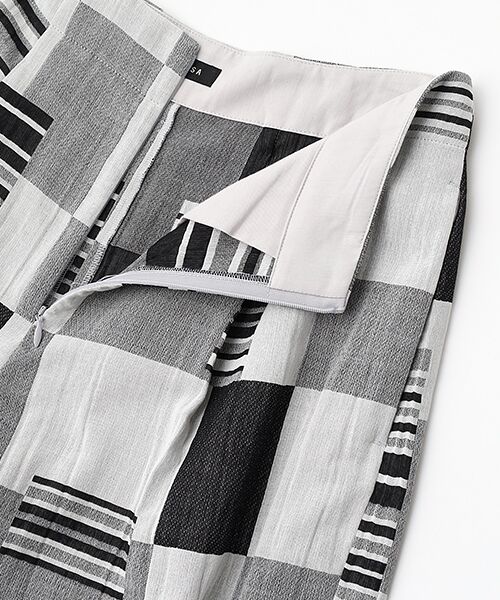 TABASA / タバサ その他パンツ | 風通パッチワークジャガードパンツ | 詳細4