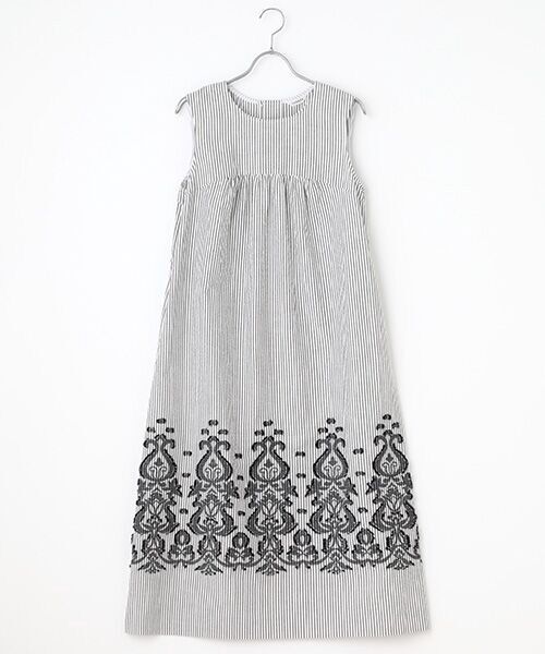 TABASA / タバサ ロング・マキシ丈ワンピース | オーナメントカットジャガードワンピース | 詳細2