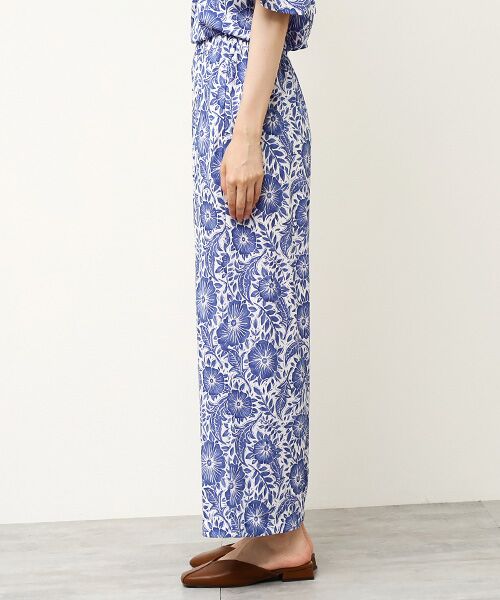 TABASA / タバサ その他パンツ | 版画風フラワープリントパンツ | 詳細9