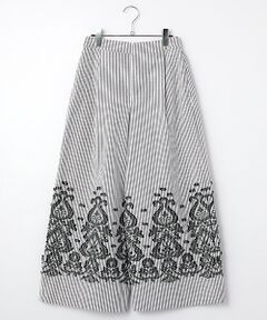 TABASA / タバサ その他パンツ | オーナメントカットジャガードパンツ