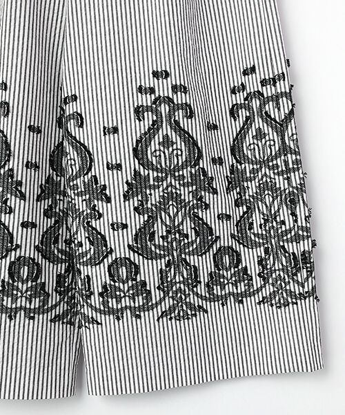 TABASA / タバサ その他パンツ | オーナメントカットジャガードパンツ | 詳細3