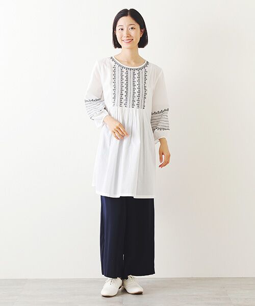 TABASA / タバサ チュニック | コットンローン ステッチ刺繍 チュニック | 詳細11