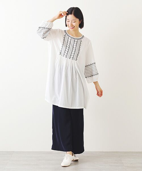 TABASA / タバサ チュニック | コットンローン ステッチ刺繍 チュニック | 詳細12