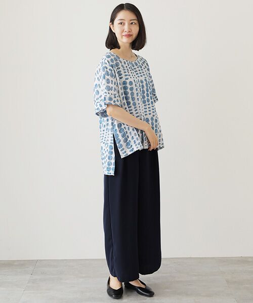 TABASA / タバサ シャツ・ブラウス | ランダムドットワックスプリントブラウス | 詳細8