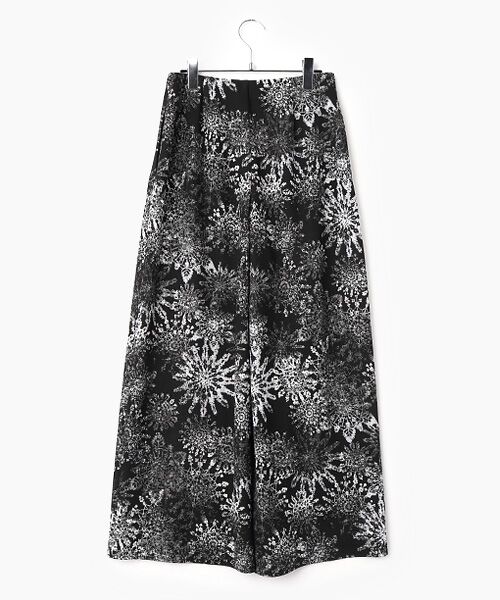 TABASA / タバサ その他パンツ | 梨地 プレ―ディング × スノークリスタル プリント パンツ | 詳細3