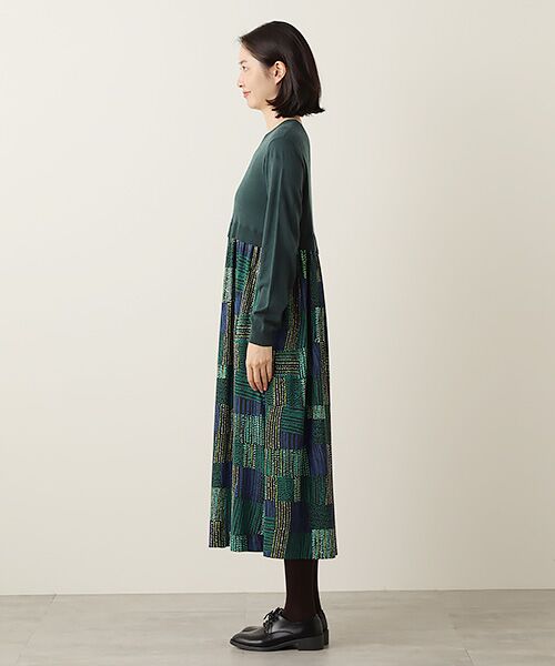 TABASA / タバサ ロング・マキシ丈ワンピース | スムース × グラフィカル ドット プリント ワンピース | 詳細9