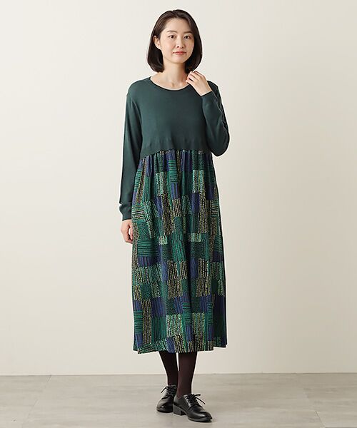 TABASA / タバサ ロング・マキシ丈ワンピース | スムース × グラフィカル ドット プリント ワンピース | 詳細12