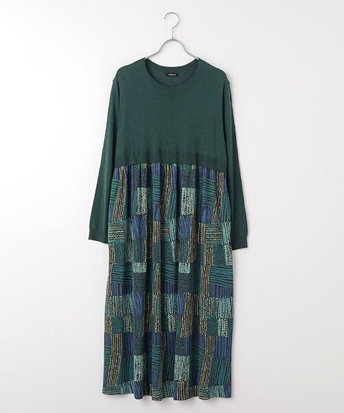 TABASA / タバサ ロング・マキシ丈ワンピース | スムース × グラフィカル ドット プリント ワンピース | 詳細13