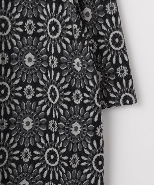 TABASA / タバサ ロング・マキシ丈ワンピース | スノークリスタル柄 シャギー ジャガード ワンピース | 詳細3