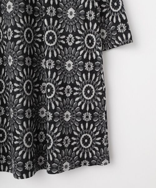 TABASA / タバサ チュニック | スノークリスタル柄 シャギー ジャガード チュニック | 詳細3