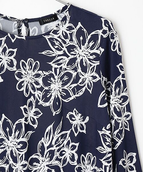 TABASA / タバサ チュニック | ベア天竺 × フラワー 発泡プリント チュニック | 詳細2