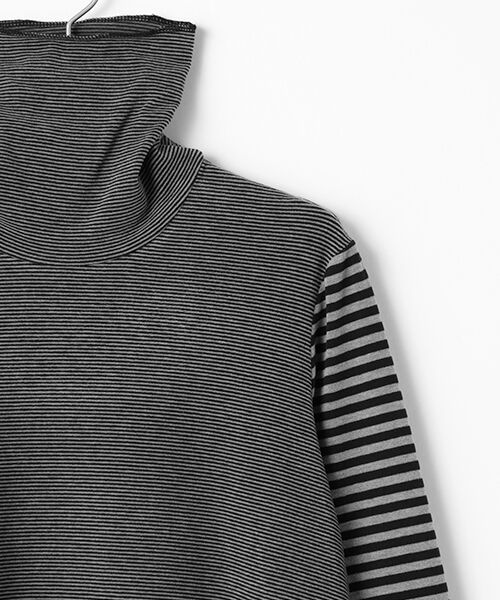 TABASA / タバサ Tシャツ | コンビネーション ボーダー タートルネック Tシャツ | 詳細3