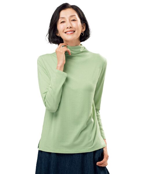 TAKASHIMAYA Tsuhan Edition / タカシマヤ ツーハン・エディション カットソー | コスメプラス®テンセルTM繊維混ボトルネックプルオーバー(グリーン)