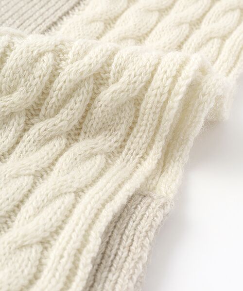 TAKASHIMAYA CASHMERE（キッズ、ストール・マフラー） / タカシマヤ カシミヤ（キッズ、ストール・マフラー） マフラー・ショール・スヌード・ストール | バイカラー差込みマフラー【日本製・カシミヤ100％・手洗い可】 | 詳細1