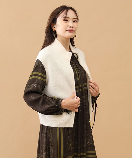 TAKASHIMAYA CASHMERE(レディース、メンズ) / タカシマヤカシミヤ(レディース、メンズ) ベスト | カシミヤシルク ジップジレ【S-M/M-L】 | 詳細4