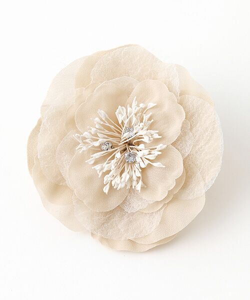 TAKASHIMAYA OUTLET / タカシマヤ アウトレット ブローチ・コサージュ | コサージュ（ベージュ）