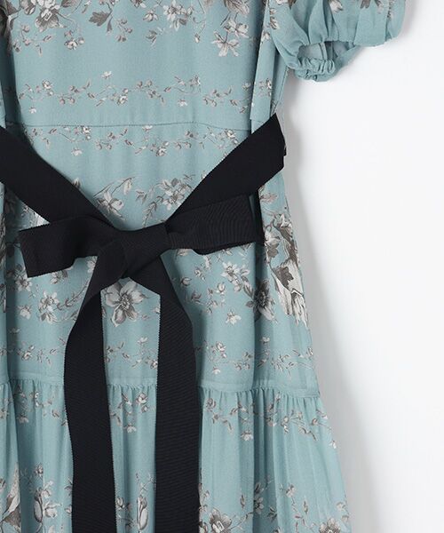 ERDEM(アーデム)フラワー柄ワンピ　※とのコラボ商品ではありません H＆MとERDEMの花柄コラボを買い逃さないで【11月2日発売