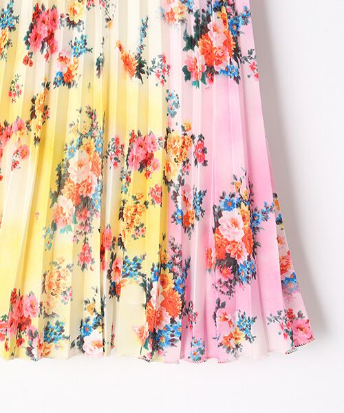 TAKASHIMAYA OUTLET / タカシマヤ アウトレット ミニ・ひざ丈スカート | 『アウトレット対象商品』エムエスジーエム　プリーツスカート | 詳細3