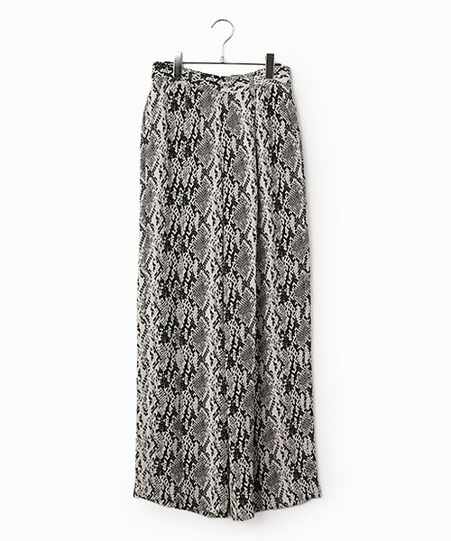 TAKASHIMAYA OUTLET / タカシマヤ アウトレット その他パンツ | ＡＫＩＲＡＮＡＫＡ　ＰＲ（IVORY）