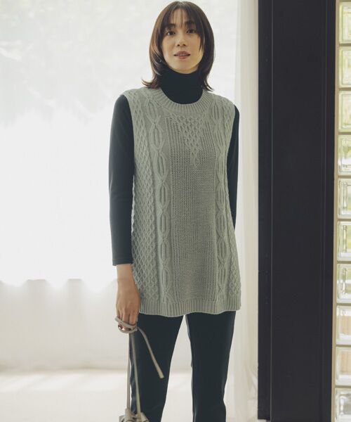 TAKASHIMAYA Style Plus/タカシマヤ スタイル・プリュ ウール入リベスト グレー Ｍ