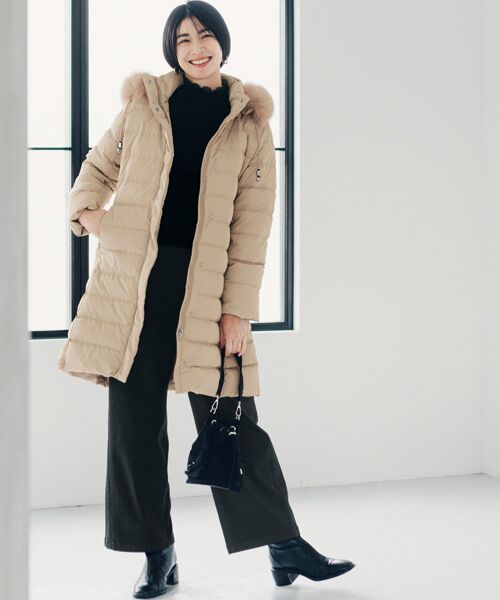 TAKASHIMAYA Style Plus / タカシマヤ スタイル・プリュ その他アウター | フォックスファー付ダウンコート(ベージュ)