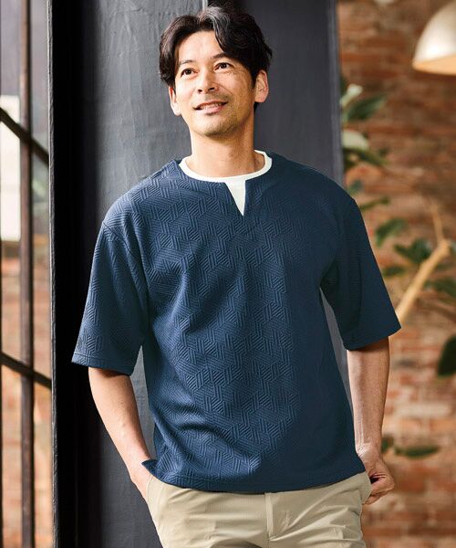 TAKASHIMAYA Style Plus / タカシマヤ スタイル・プリュ その他トップス | ふくれジャカード半袖プルオーバー（ネイビー）