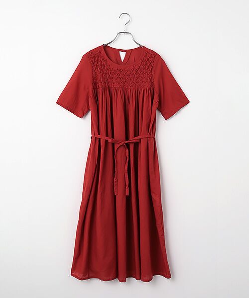 TAKASHIMAYA Style Plus / タカシマヤ スタイル・プリュ ロング・マキシ丈ワンピース | スモッキング刺しゅう入りワンピース<ロング丈> | 詳細1