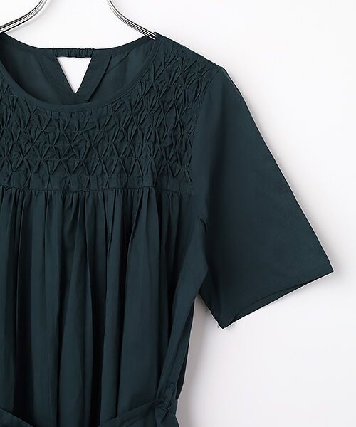 TAKASHIMAYA Style Plus / タカシマヤ スタイル・プリュ ロング・マキシ丈ワンピース | スモッキング刺しゅう入りワンピース<ロング丈> | 詳細5
