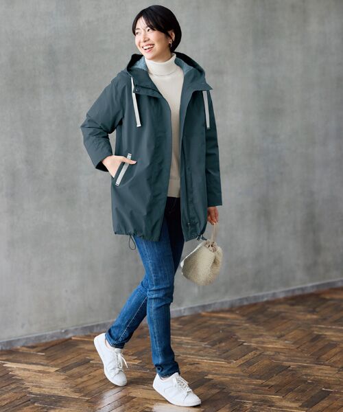 TAKASHIMAYA Style Plus / タカシマヤ スタイル・プリュ ダウンジャケット・ベスト | 裏キルトファイバー中わた配色使いコート | 詳細2